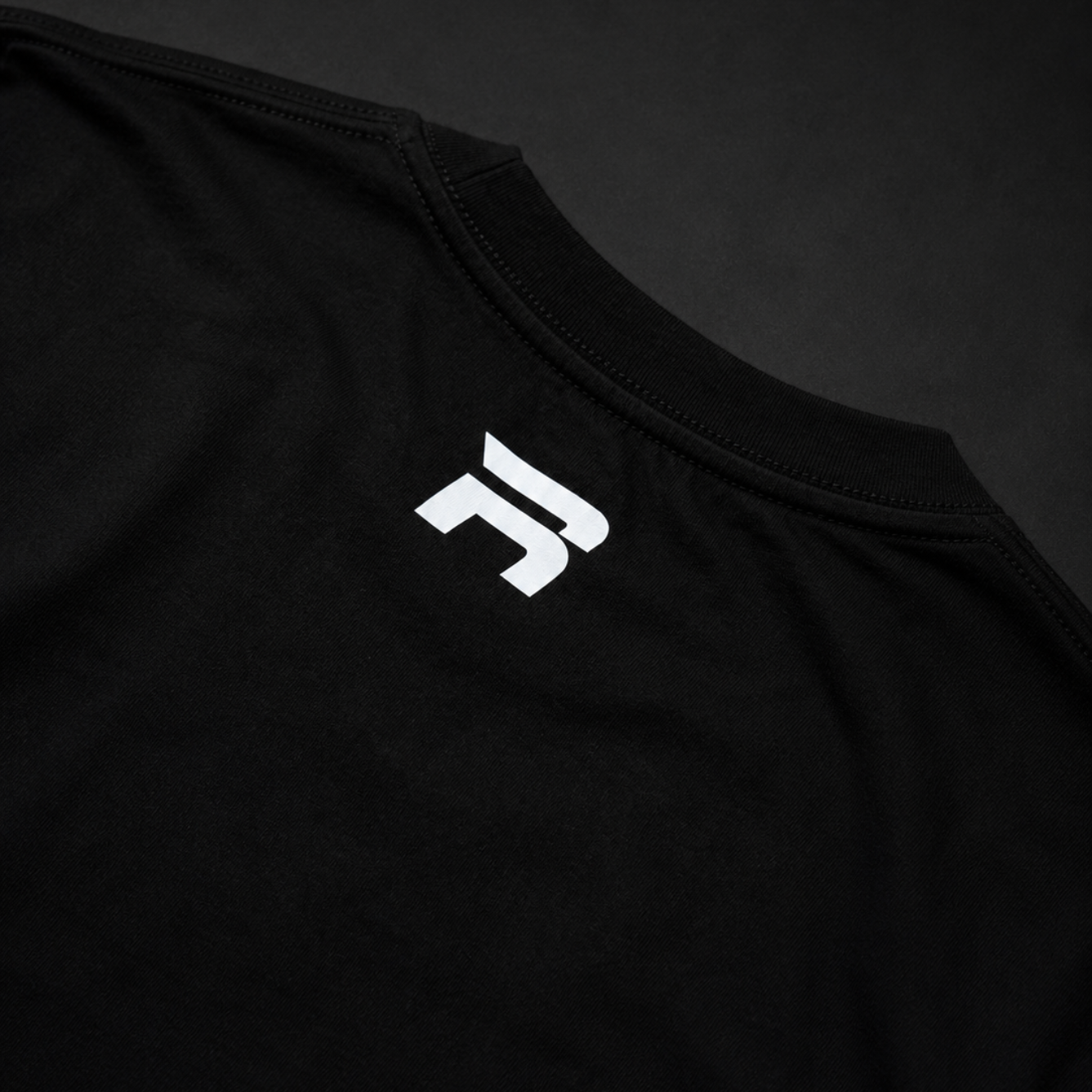 Essential tee